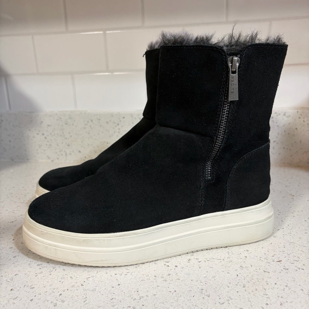 J/SlidesTristan Faux Fur Lined Waterproof Sneaker Boots Black Suede Size 8.5